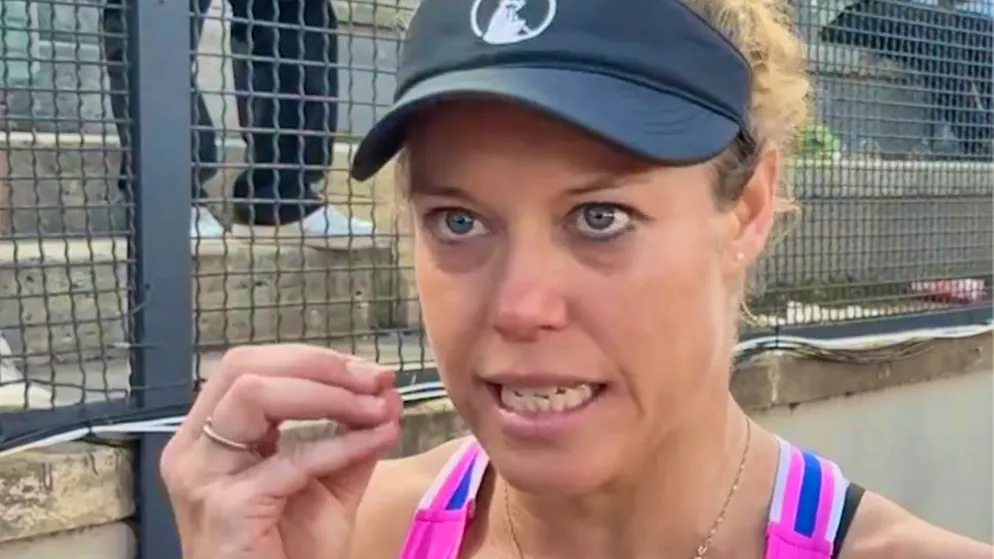 Ecco con chi ce l'ha. Dopo la vittoria a Roma, la tennista Laura Siegemund è furiosa: «Idioti malati di mente!»