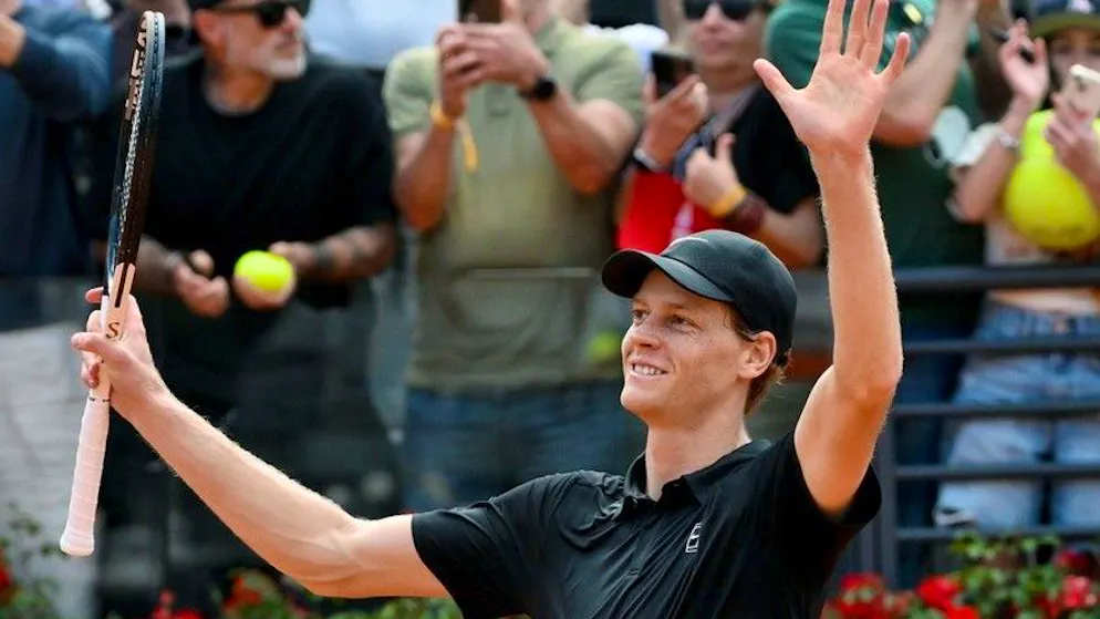 Tennis. 31 vittorie consecutive nei Masters per Sinner che eguaglia Djokovic