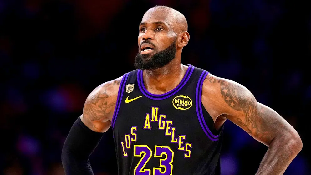 Éliminé en NBA. LeBron James évasif : «Je ne sais pas ce que le futur me réserve»