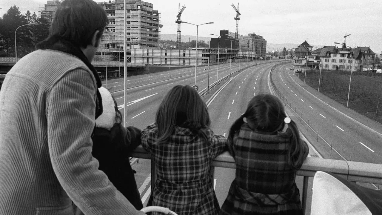 Confronti storici. Nel 1973 petrolio provocò grave crisi in Svizzera, oggi è diverso