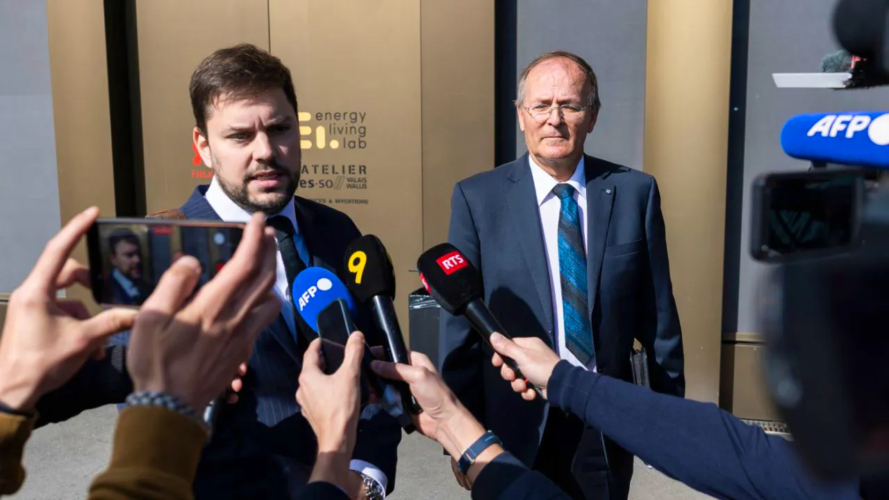 Brand, Feuer. Ex-Gemeindepräsident schweigt zu Brandkatastrophe vorerst