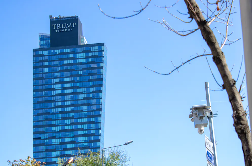 Die Trump Towers in Istanbul: Einer der Türme ist ein Büroturm, der andere ein Wohnturm mit über 200 Appartments.