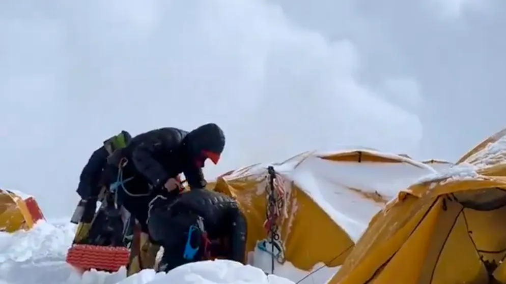 Video shows incident. Avalanche falls near Mount Everest base camp - expedition leader concerned