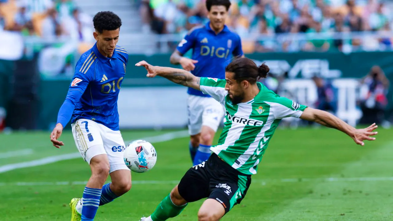 Spanien. Ricardo Rodriguez mit Betis Sevilla in der Champions League