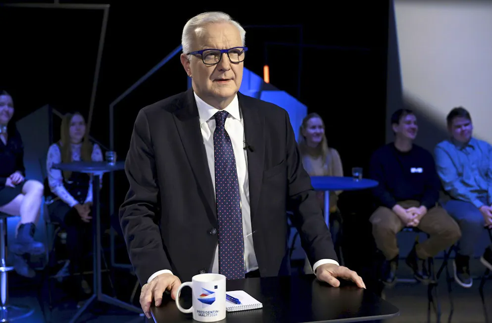 Olli Rehn in una foto d'archivio