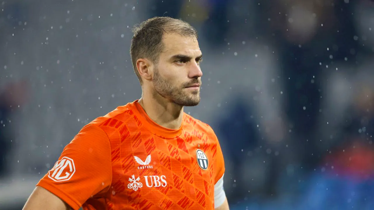 Super League. FCZ goalie Yanick Brecher retires