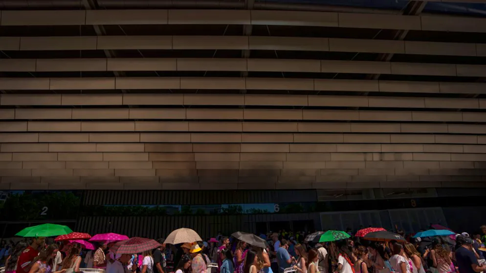 I fan di Taylor Swift al concerto di maggio 2024 al Santiago Bernabeu di Madrid