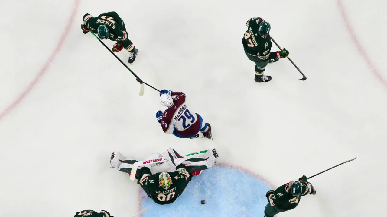 Hockey sur glace. Colorado en finale de Conférence après une folle remontée