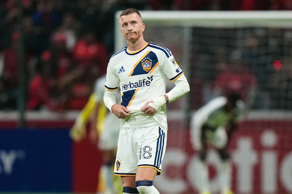 Messi ist der Gehaltskönig in der MLS – und Bürki der bestverdienende Schweizer. Ex-BVB-Star Marco Reus von den LA Galaxy verdient laut des MLS-Gehaltsreports überraschend wenig. 705'197 CHF soll er jährlich bekommen. Allerdings dürfte er stark von nicht-garantierten Boni profitieren.