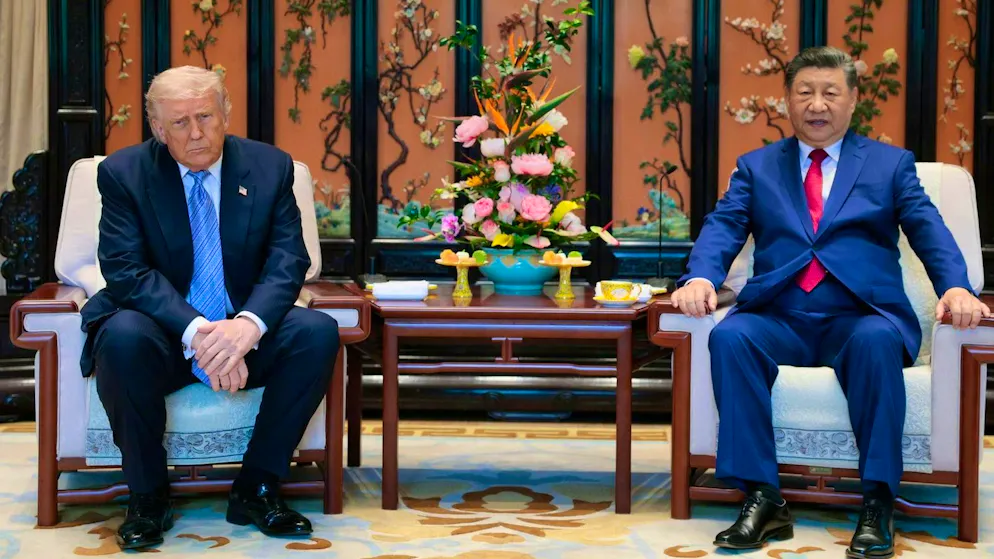 Let flowers do the talking: Trump and Xi in Zhongnanhai today.