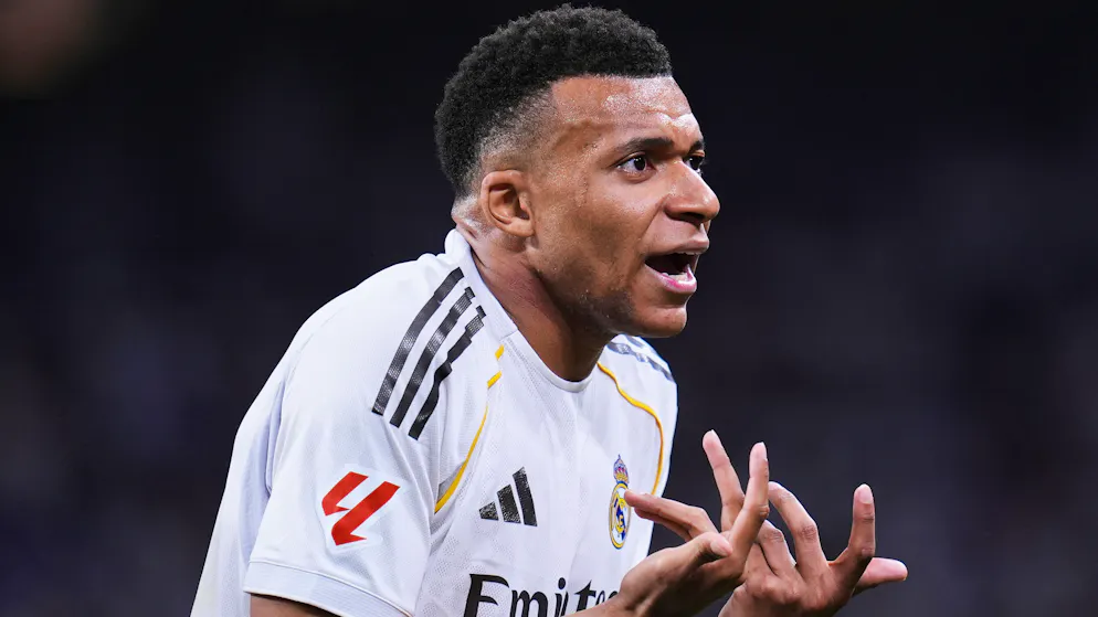 Kylian Mbappé a critiqué directement la décision de son entraîneur Alvaro Arbeloa de le laisser sur le banc face à Oviedo.