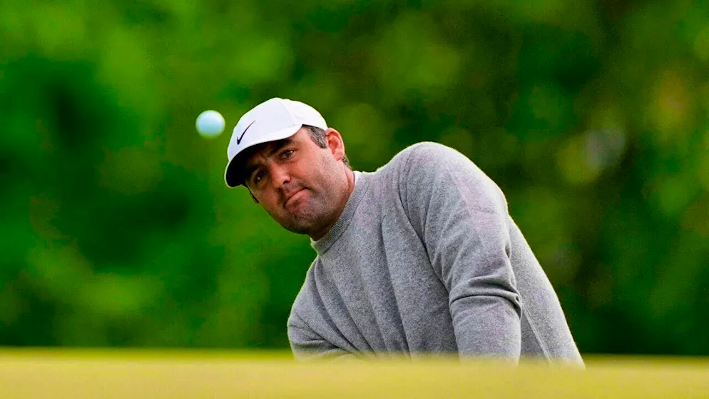 Scottie Scheffler goes to work focused and successful