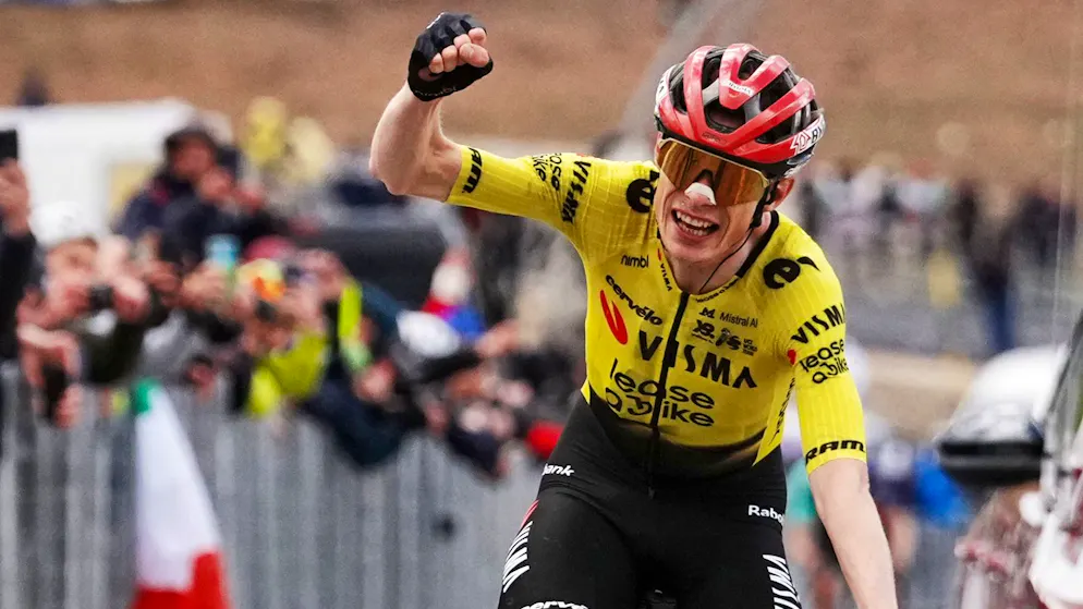 Giro. Jonas Vingegaard s'impose en patron au Blockhaus