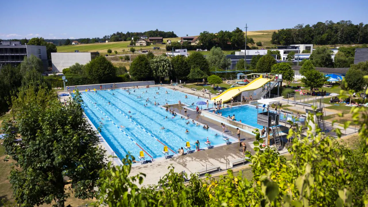 Loisirs. Porrentruy: opposition au règlement qui limite l'accès à la piscine