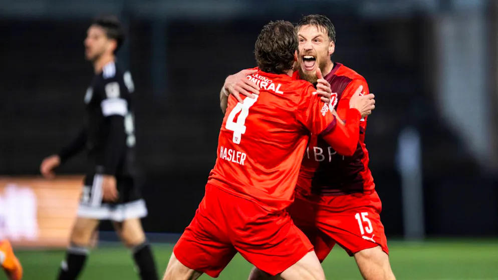 Challenge League. Vaduz wins the long-distance duel