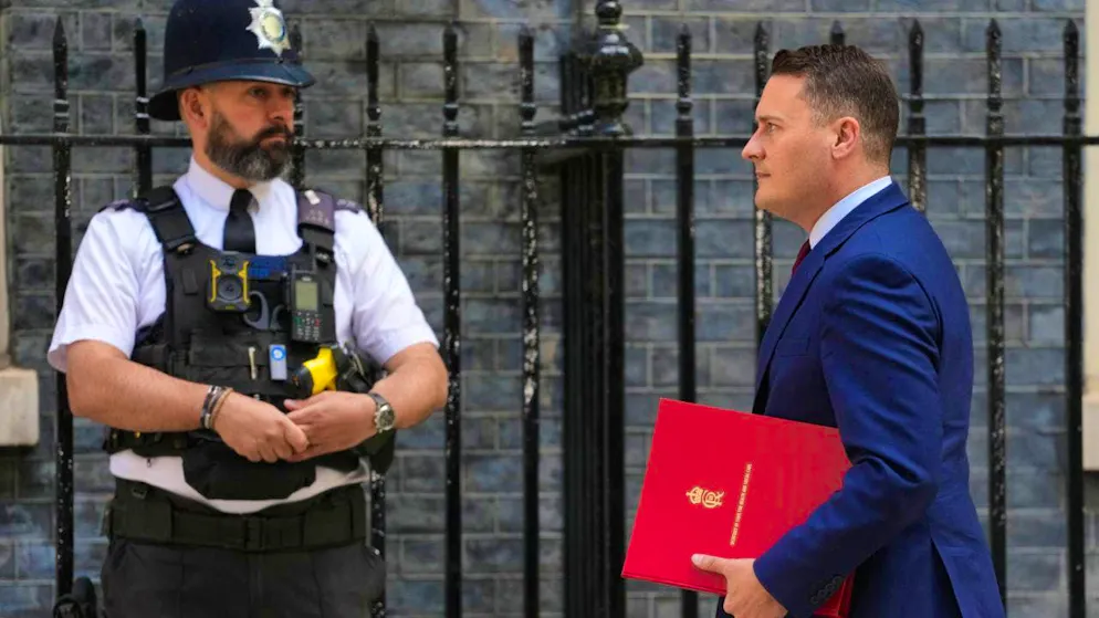 British former health minister Wes Streeting arrives for a cabinet meeting in Downing Street. Photo: Kirsty Wigglesworth/AP/dpa
