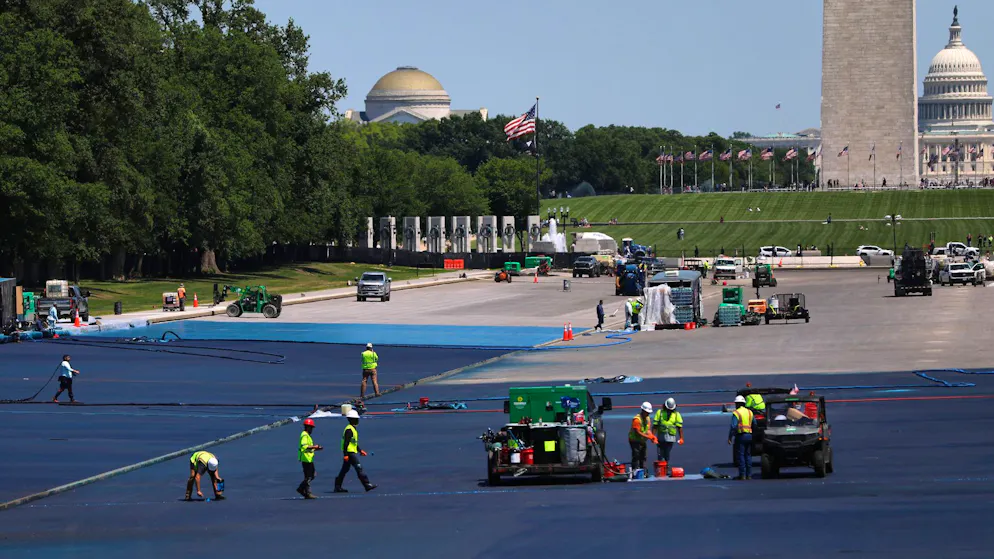Blauer Anstrich, grosse Empörung. Unter Touristen tobt in Washington neuer Streit um Trump