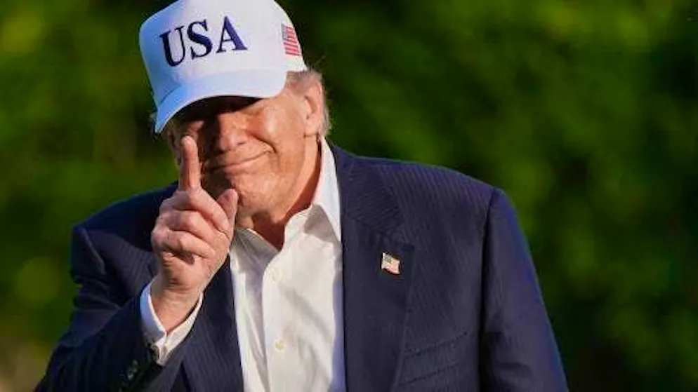 He does not believe "that they will do anything" as long as he is in office, Trump said - presumably with a view to possible military action by Beijing against Taiwan. The US President also emphasized that he wanted everything to remain as it currently is.