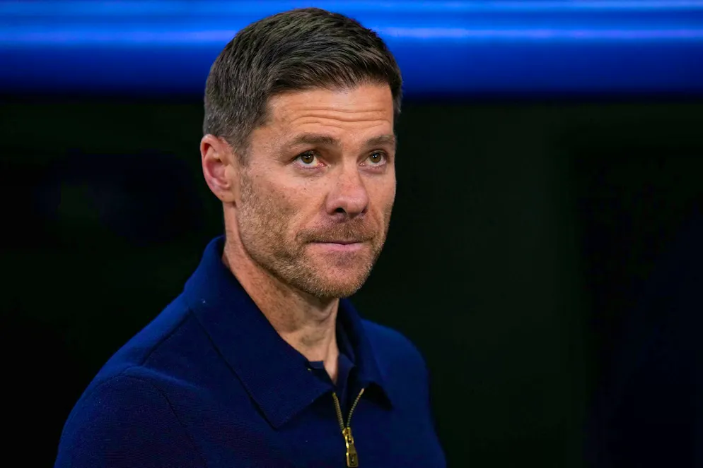 Back on the sidelines soon? Coach Xabi Alonso is considered a hot candidate at Chelsea FC. (File photo)