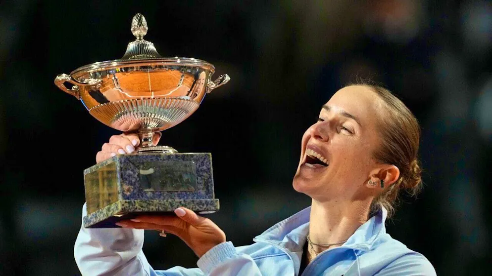 Yelina Svitolina celebrates her victory in Rome