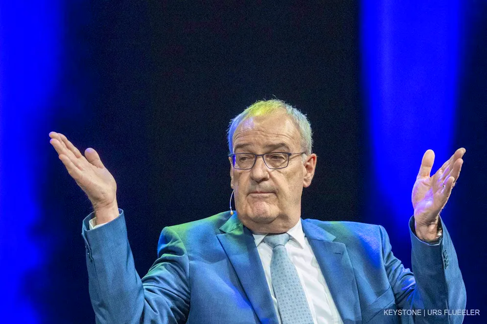 Swiss President Guy Parmelin is "surprised" that the EU is bringing two "sensitive issues" to the table within a short space of time while the treaty package is being negotiated in Parliament.