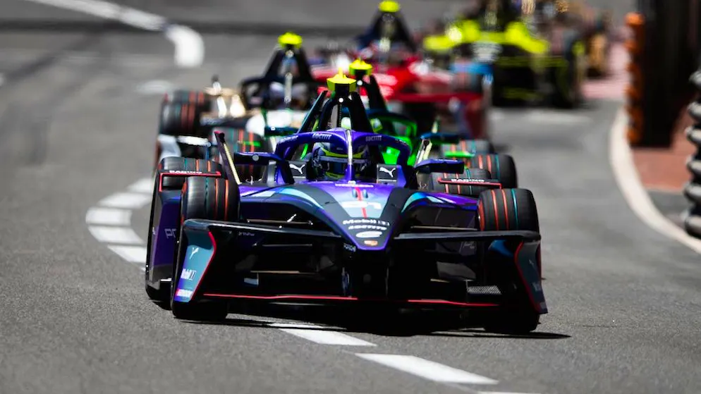 Team-mate crash in Monaco. Swiss Formula E driver Müller: 