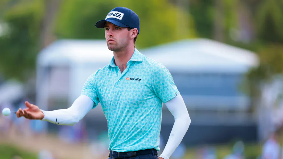 Golf. Alex Smalley prend seul la tête du PGA Championship
