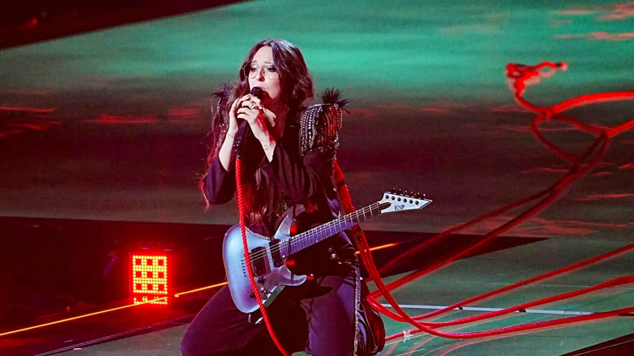Music. Switzerland misses ESC final by just 15 points