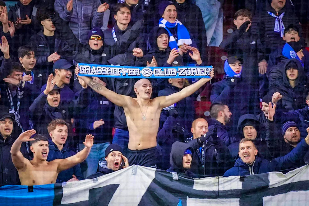 All was still well with the world: GC fans celebrate the 4:3 victory after extra time in the Cup quarter-final against Sion in February.
