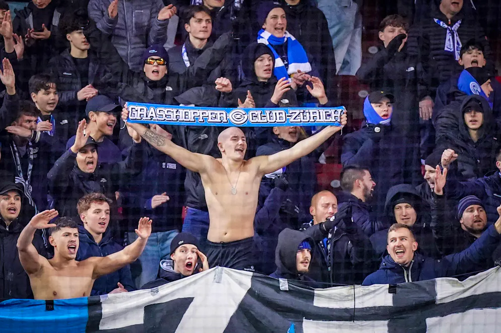 Da war die Welt noch in Ordnung: Im Februar feiern GC-Fans den 4:3-Sieg nach Verlängerung im Cup-Viertelfinal gegen Sion.