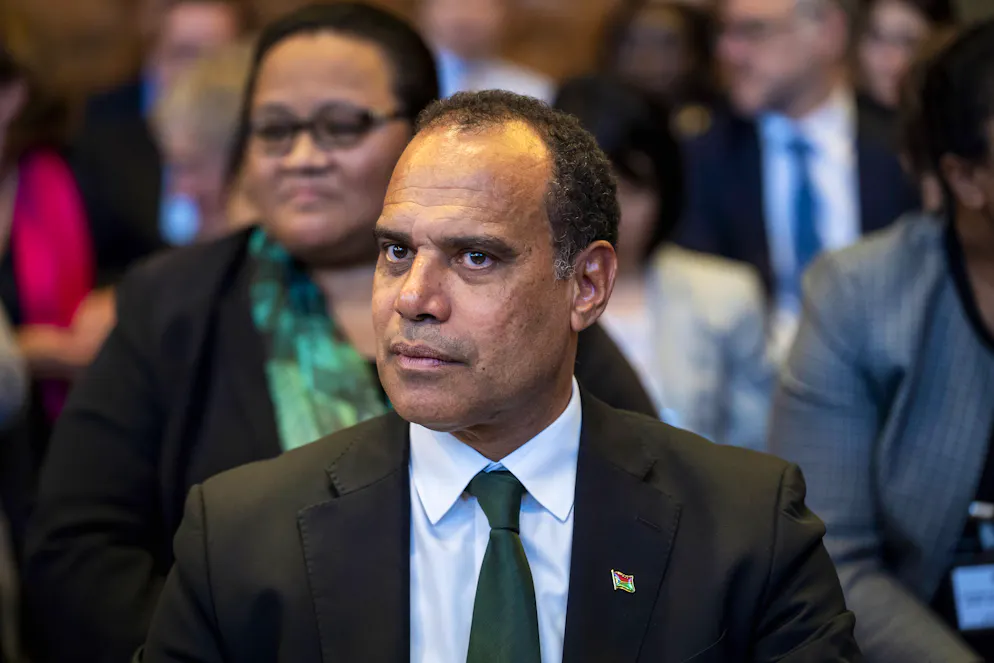 Ralph Regenvanu, le ministre de l'environnement du Vanuatu, porte ce combat depuis plusieurs années.