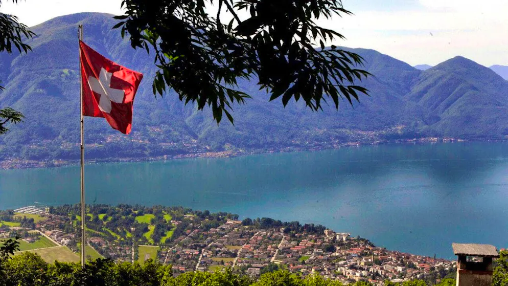 In 2023, almost 80 percent of the Swiss electorate approved the OECD minimum tax. Now a study by the HSG calls for its abolition. (symbolic image)