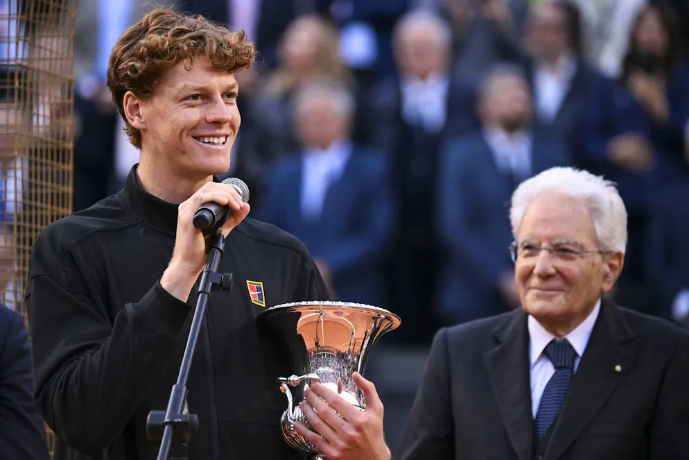 Il tennista italiano Jannik Sinner e il presidente della Repubblica italiana Sergio Mattarella.