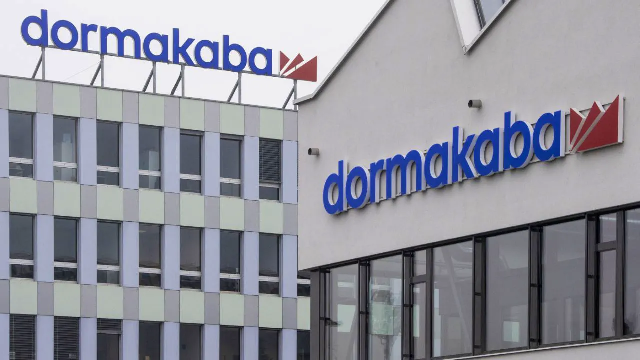 Locking technology. Dormakaba acquires Airsphere and strengthens airport business