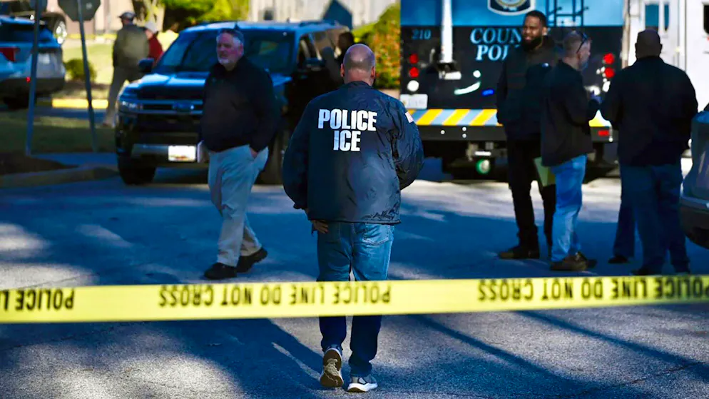 Une menace de grève plane à Los Angeles contre la présence de policiers anti-immigration.