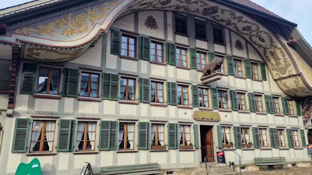 Jahrhundertealte Geschichte. Jetzt kannst du den ältesten «Bären» der Schweiz kaufen – so viel kostet er