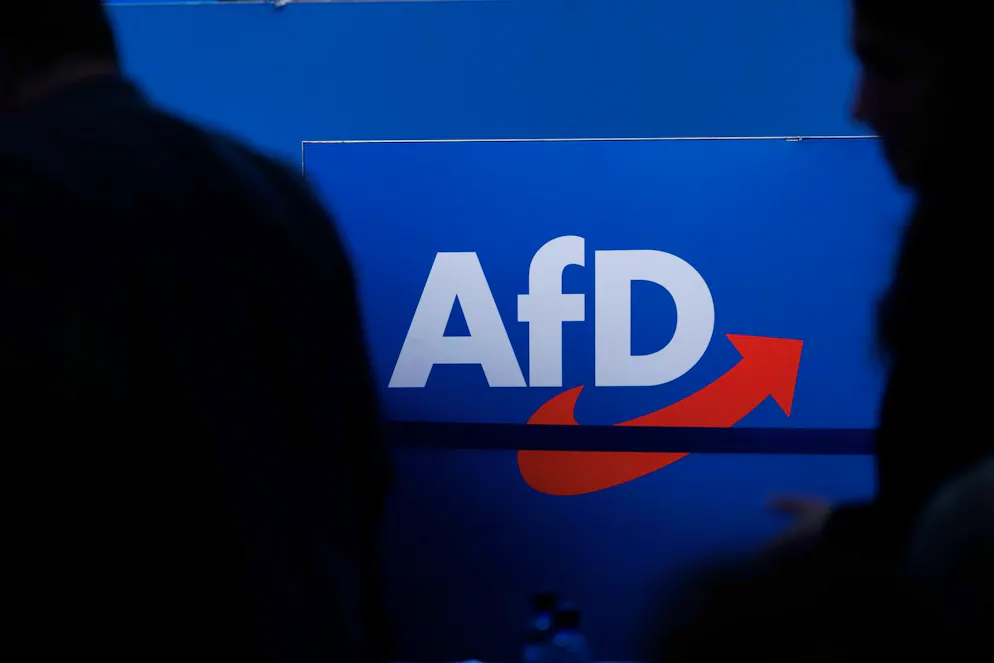 Vertreter der AfD waren 2025 besonders betroffen. (Symbolbild)