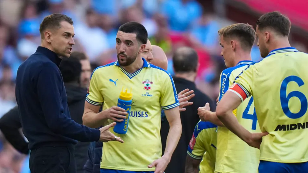 Spionage-Skandal in England. Southampton vom Aufstiegs-Final ausgeschlossen
