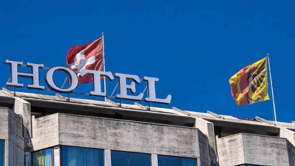 Hotels in Switzerland are increasingly suffering from price pressure from online booking platforms. (symbolic image)
