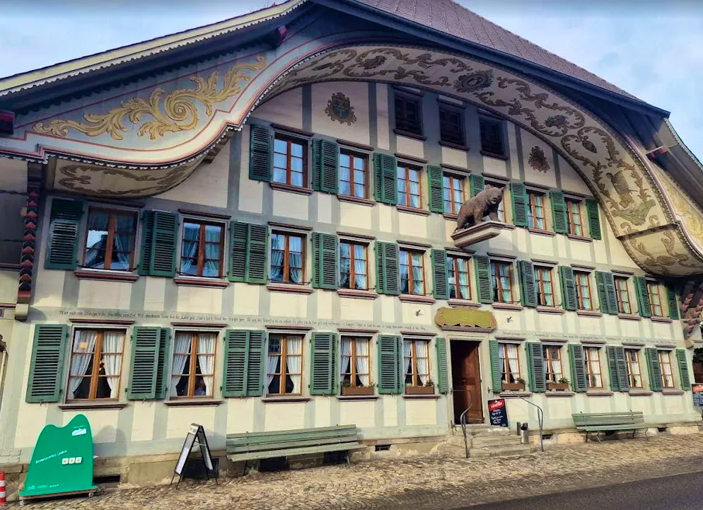 The "Bären" is for sale - for 1.5 million francs.