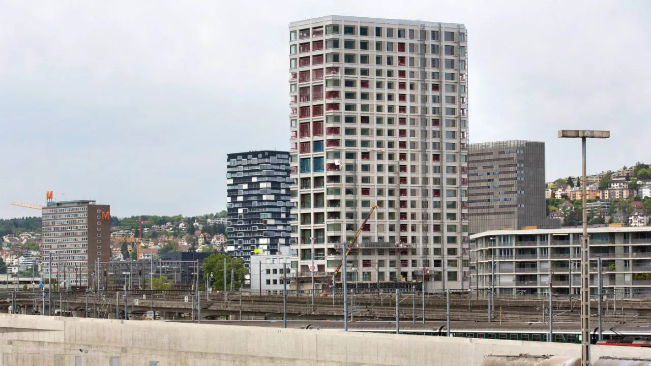 (Finanz)dienstleistung. Immobilienfirmen wegen Lex Koller in Aufruhr – Dekotierungen drohen