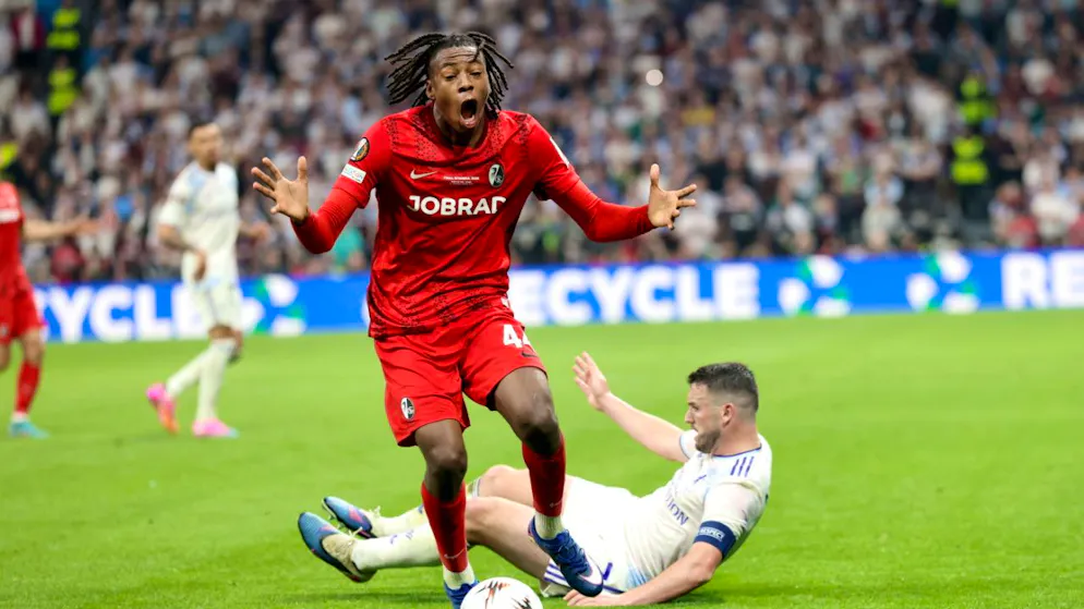 Aston Villa verhindert die Freiburger Krönung – Gallery. Für Johan Manzambi endete der erste Europacup-Final mit einer Enttäuschung