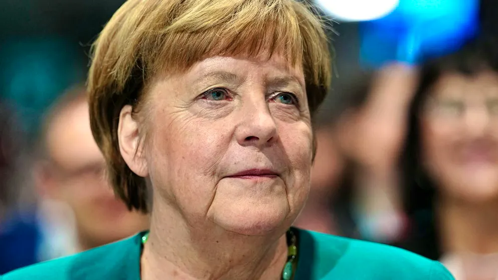 Former Chancellor Angela Merkel has once again turned down Tokio Hotel musicians Bill and Tom Kaulitz for their podcast "Kaulitz Hills - Mustard from Hollywood".
