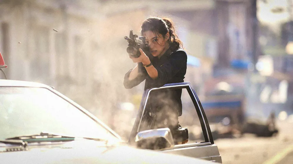 HOPE. "Squid Game" star Jung Ho-yeon fights angry beasts as a policewoman.