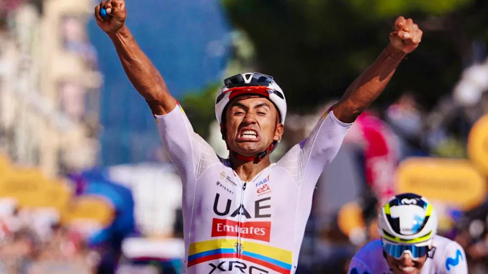 Jhonatan Narvaez celebrates for the third time at this Giro