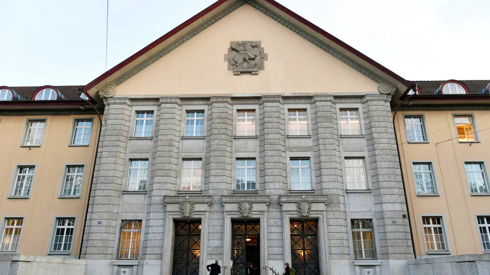 Eine Ungarin soll in Zürich Frauen zur Prostitution gezwungen haben. Sie sagt, dass sie selbst Opfer ihres damaligen Partners war. (Archivbild)