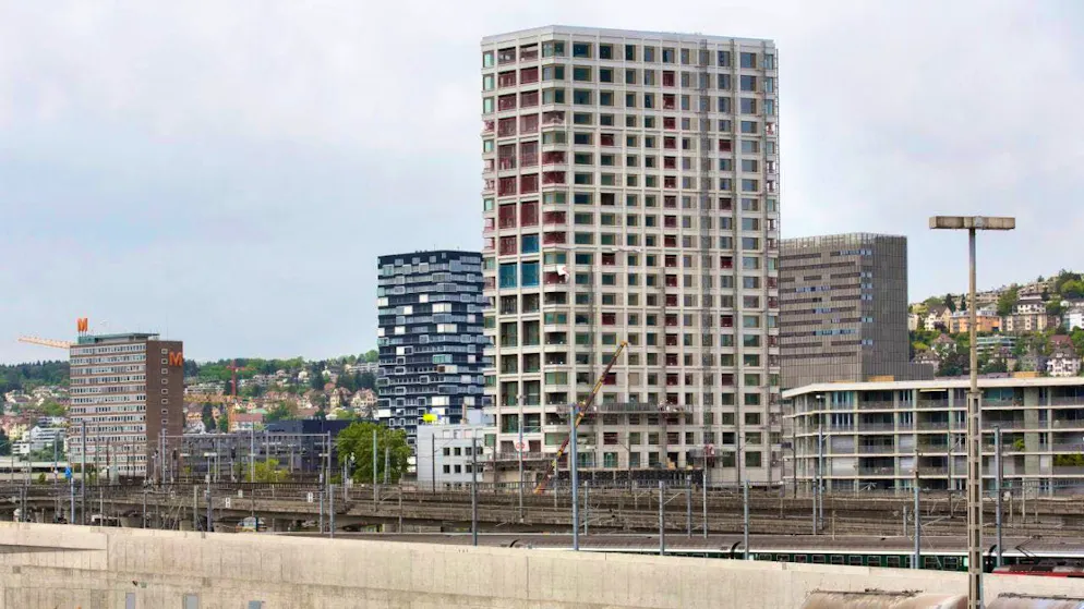 The Federal Council is planning to tighten the Lex Koller. Real estate companies warn of far-reaching consequences.