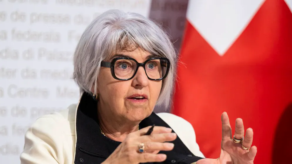 La riforma AVS 2030 intende stabilizzare la situazione finanziaria dell'assicurazione vecchiaia per il periodo 2030-2040 e adeguarla all'evoluzione della società.