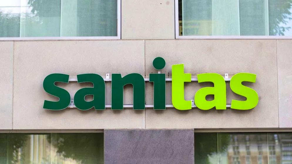 The Sanitas health insurance logo in Zurich. (archive picture)