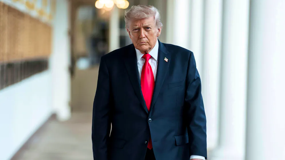 Donald Trump a essuyé jeudi un rare revers au Sénat américain avec le report d'un vote sur un texte budgétaire majeur, décidé par les élus de sa majorité.